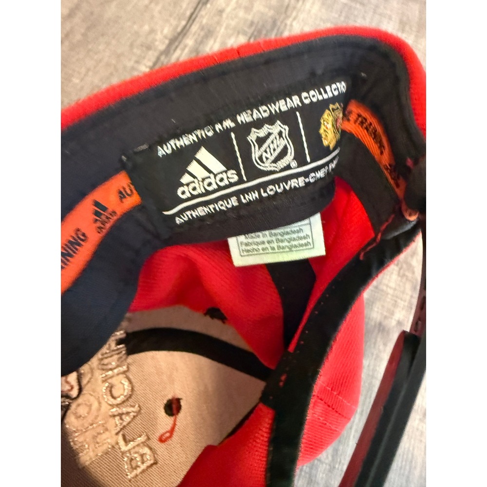 Adidas Chicago Blackhawks NHL 100th Anniversary Snapback Hat Red Black 720VZ - Picture 8 of 9
